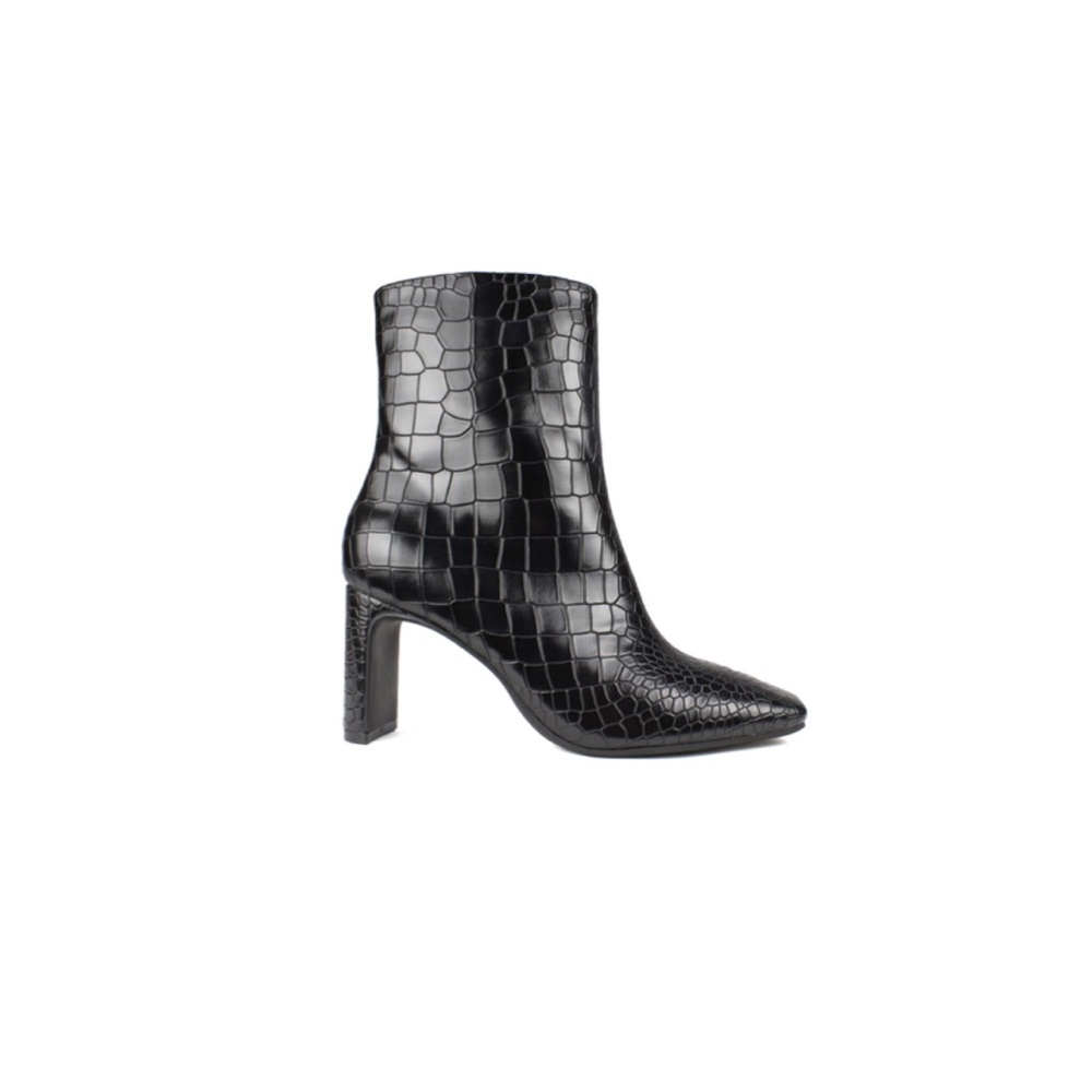 SEVEN DIALS Shoes Nicole Women's Boot